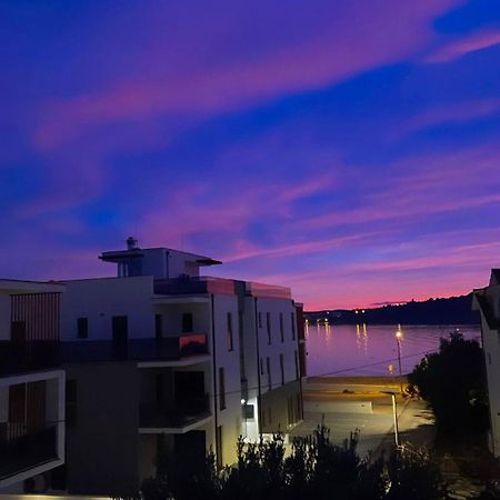 Zeezicht Appartement 50M From Beach سريما المظهر الخارجي الصورة